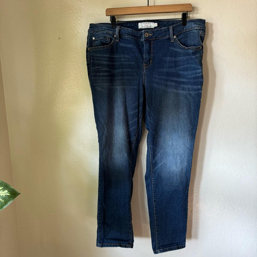 Torrid | Tall Boyfriend Straight Vintage Stretch Mid-Rise Jean